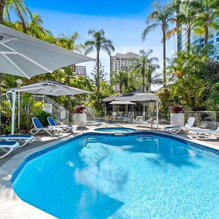 Coco Bella Retreat In Central Surfers - Sleeps 6-8 Gold Coast Exterior photo